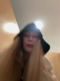 blonde_exe — stripchat