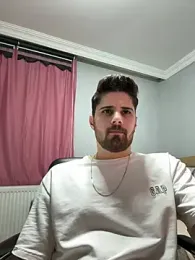 berke3424 — Stripchat stream photo (Feb 2026)