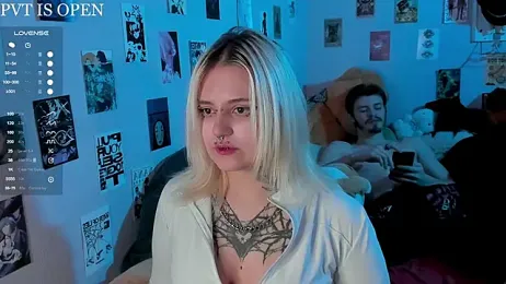 bixxxiz — Stripchat stream photo (Dec 2025)