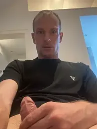 Co_Ger11 — Stripchat stream photo (Aug 2026)