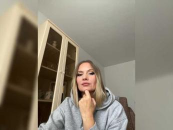 _SKYY_____ — Bongacams stream photo (Sep 2026)