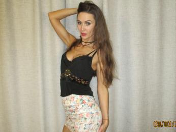 DanaPerez — вебкам-модель онлайн на livejasmin