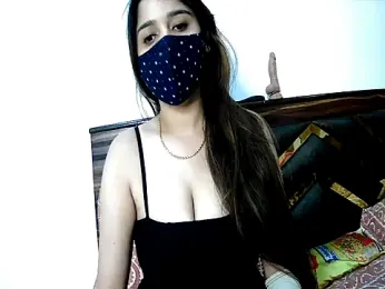 Gloie4u — Stripchat stream photo (Apr 2026)