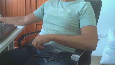 sawyer79 — Cam4 stream photo (Apr 2026)