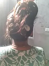 poojaseductive — Stripchat stream photo (Jun 2026)
