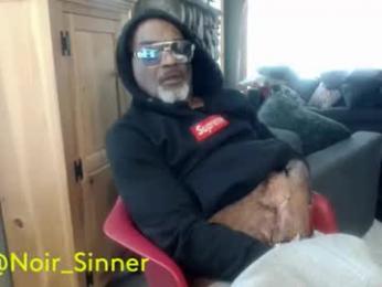 sinnernoir — Chaturbate stream photo (Apr 2026)