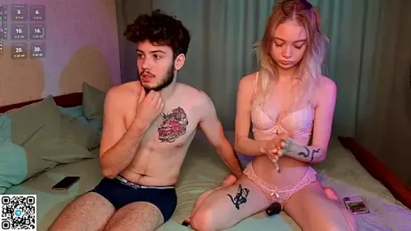 XoXoDuo_ — вебкам-модель онлайн на stripchat