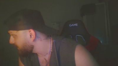 jesusherediaa — Cam4 stream photo (Apr 2026)