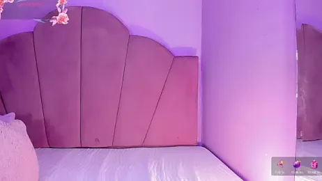 ValeriaAguilar — вебкам-модель онлайн на stripchat