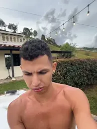 liuscast22 — Stripchat stream photo (May 2026)