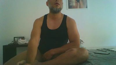latinomulat1 — Cam4 stream photo (Apr 2026)
