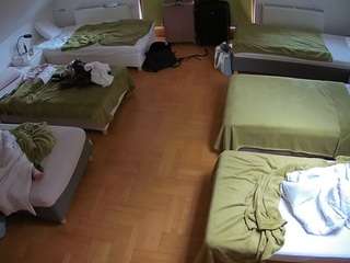 voyeurcam-julmodels-bed-6 — Camsoda stream photo (Aug 2026)