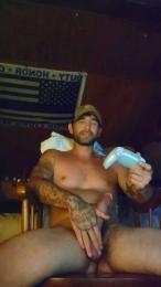 Itzmeebaby — Cam4 stream photo (Apr 2026)