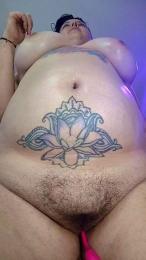 Divine_Pouvoir — вебкам-модель онлайн на cam4