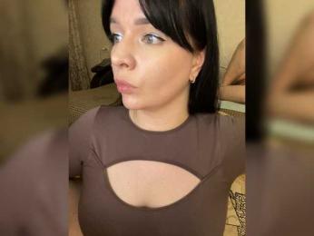 HellMor — вебкам-модель онлайн на bongacams