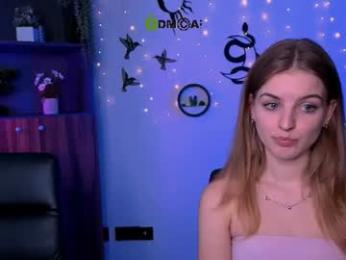 naomi_perl — Chaturbate stream photo (Sep 2026)