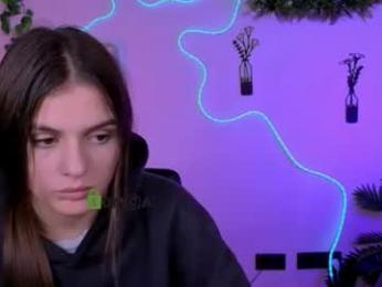 naomi_perl — Chaturbate stream photo (Sep 2026)