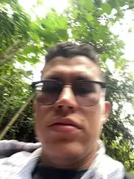 Kurtxxx22 — вебкам-модель онлайн на stripchat