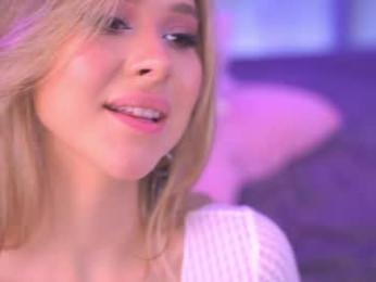 telladreamer_ — вебкам-модель онлайн на chaturbate