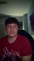 Adriiiaar — вебкам-модель онлайн на cam4