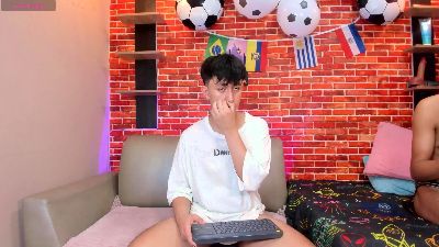 Hoot_boyss_ — вебкам-модель онлайн на cam4