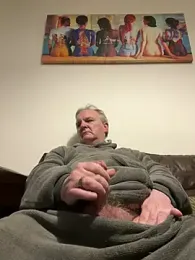 Paolo7619 — вебкам-модель онлайн на stripchat