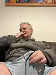 Paolo7619 — вебкам-модель онлайн на stripchat