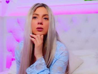 AriannaSins — вебкам-модель онлайн на bongacams