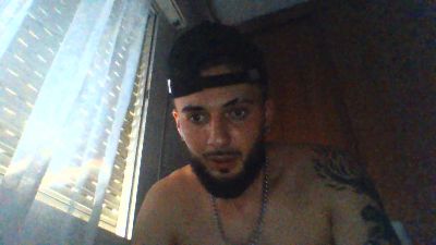 23cmbalkanboy — вебкам-модель онлайн на cam4