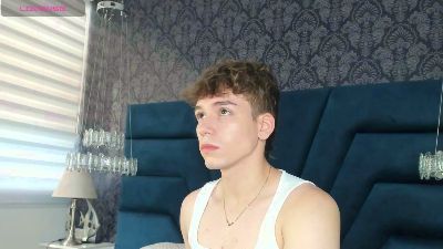 Tayler_White — Cam4 stream photo (Sep 2026)