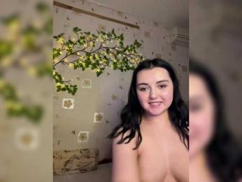 The-best-babies — вебкам-модель онлайн на bongacams