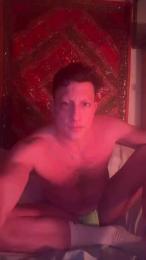 Par_2o — вебкам-модель онлайн на cam4