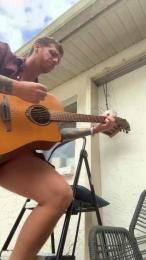 HardwrkingK0 — Cam4 stream photo (Oct 2026)