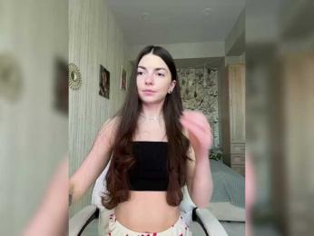 -Saharochek- — вебкам-модель онлайн на bongacams