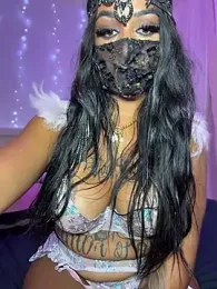 kamila_french — вебкам-модель онлайн на stripchat