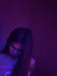 Yourtransalexa25 — вебкам-модель онлайн на stripchat