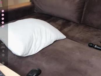 brightrays__ — Chaturbate stream photo (Mar 2026)