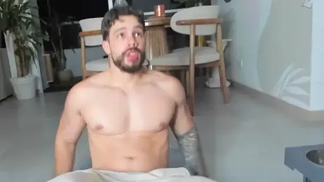 Valenthino_Salvatore — Stripchat stream photo (Apr 2026)