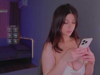 elderberry — вебкам-модель онлайн на bongacams