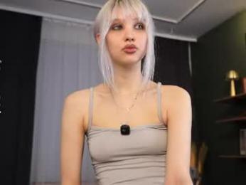 _shiningstar — Chaturbate stream photo (Jun 2026)