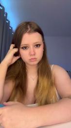 lulustrawb — Cam4 stream photo (Jul 2026)