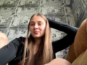 enchanty-shawty — вебкам-модель онлайн на bongacams