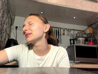 enchanty-shawty — вебкам-модель онлайн на bongacams
