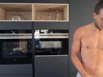 coconanacam — Chaturbate stream photo (Apr 2026)