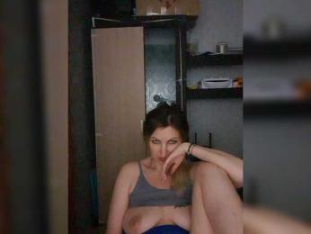 Nushka1984 — вебкам-модель онлайн на bongacams