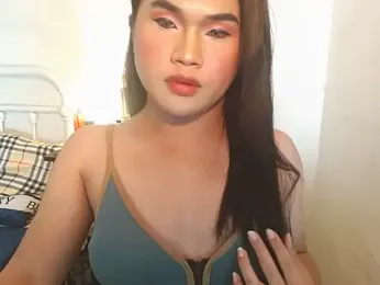 JustineBIGCUM — Stripchat profile photo