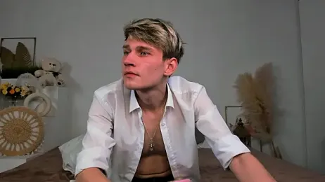 Volan_Starts — Stripchat stream photo (Feb 2026)