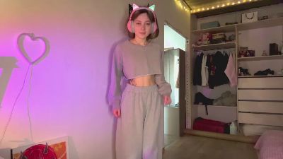 AvaCua — вебкам-модель онлайн на cam4