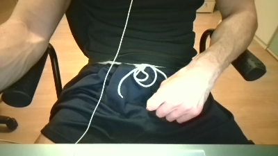 mrzaza — вебкам-модель онлайн на cam4