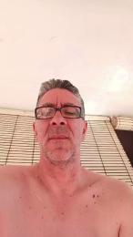 linaresjpr — вебкам-модель онлайн на cam4